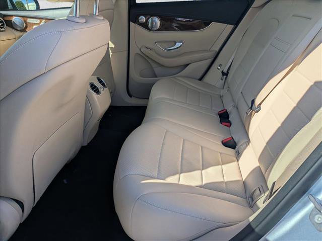 Used 2017 Mercedes-Benz GLC 300 image 18