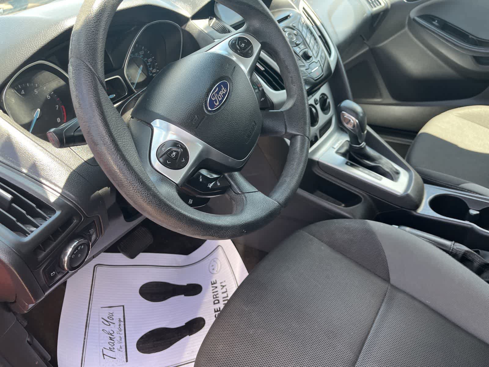 Used 2013 Ford Focus SE FWD image 23