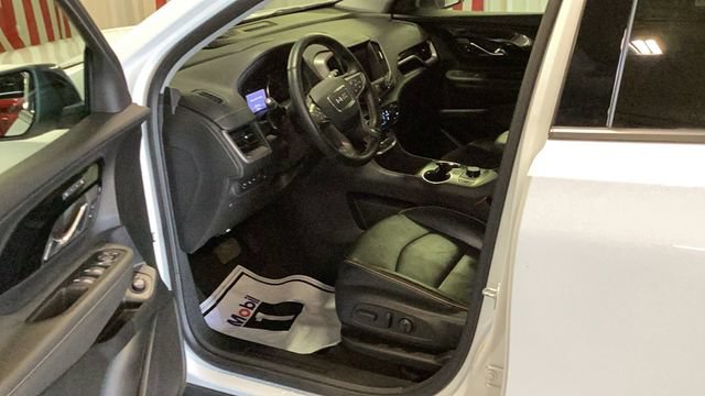 Used 2023 GMC Terrain AT4 w/ Tech Package AWD/4WD image 12