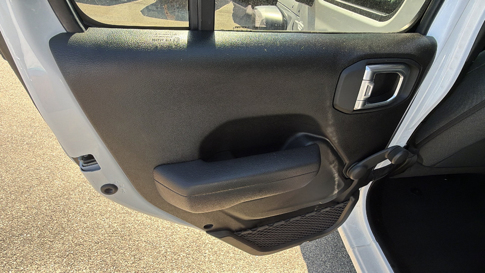 Used 2024 Jeep Wrangler Unlimited Sport AWD/4WD image 22