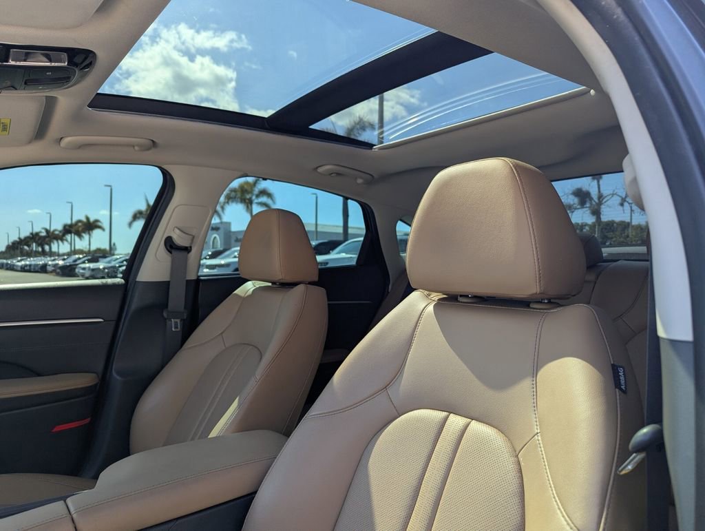 Used 2024 Hyundai Sonata Limited image 21