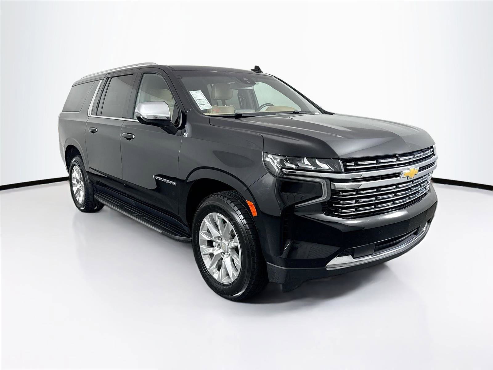 Used 2024 Chevrolet Suburban Premier RWD image 10