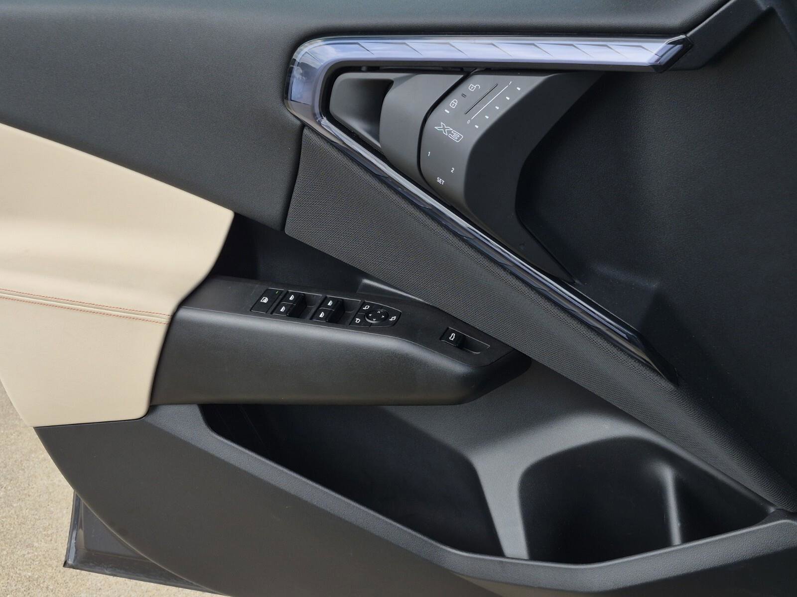 Certified 2025 BMW X3 xDrive30i w/ Convenience Package AWD/4WD image 25