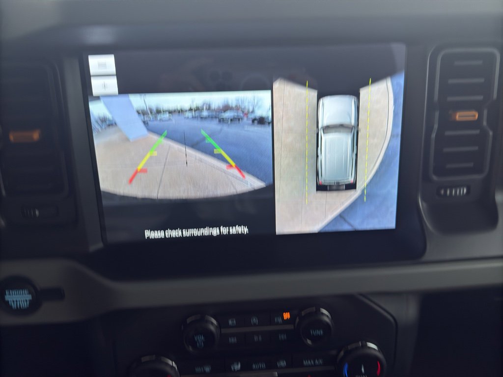 Used 2022 Ford Bronco Badlands w/ Sasquatch Package image 17