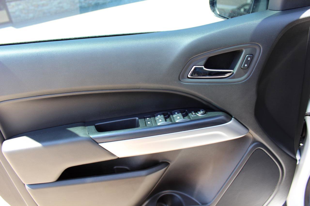 Used 2022 Chevrolet Colorado ZR2 image 16