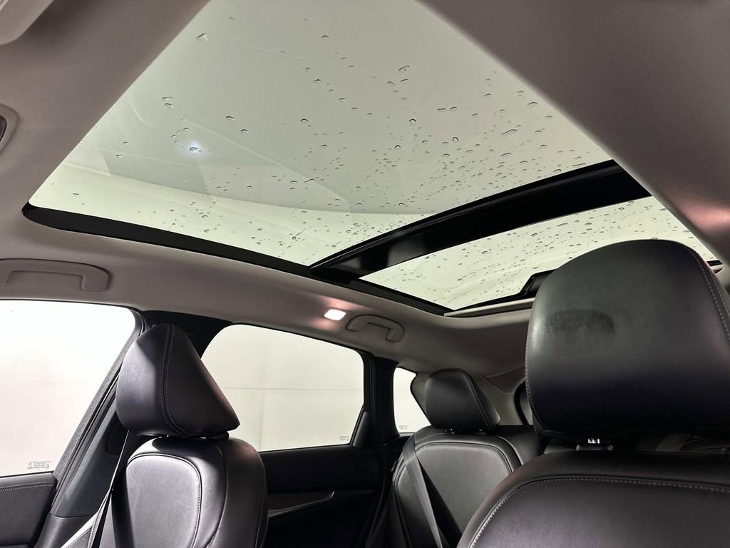 Certified 2023 INFINITI QX50 Luxe image 29