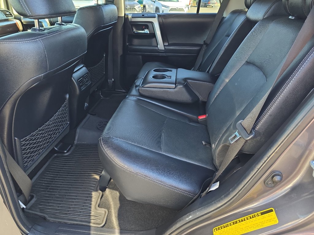 Used 2021 Toyota 4Runner Limited image 18