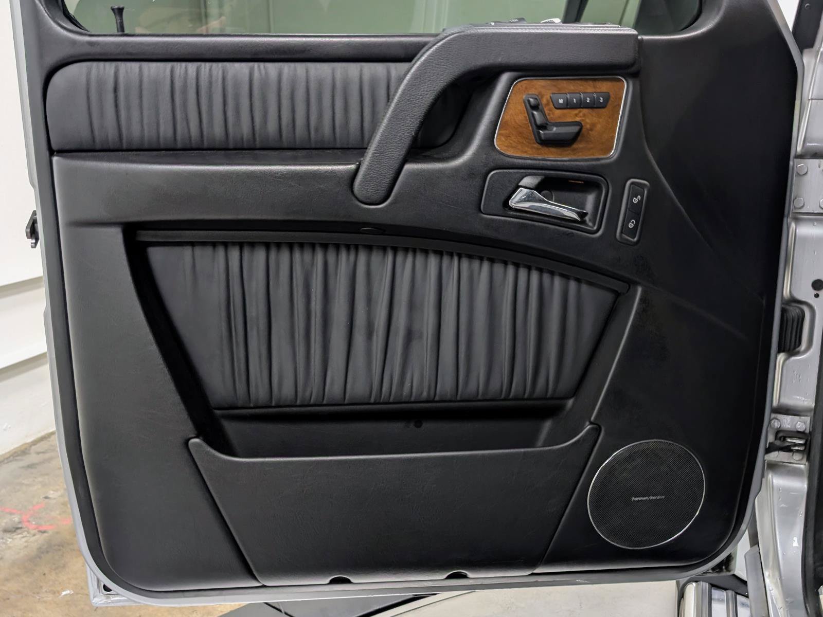 Used 2013 Mercedes-Benz G 63 AMG 4MATIC image 13