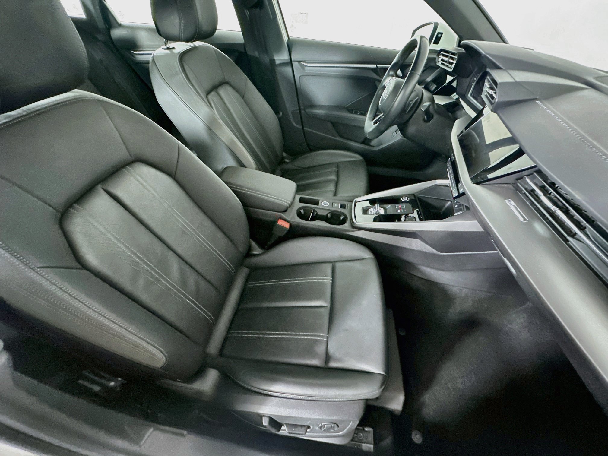 Used 2024 Audi A3 2.0T Premium FWD image 31