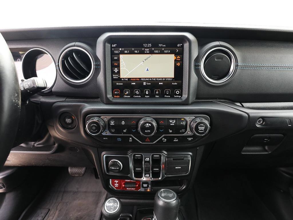 Used 2022 Jeep Wrangler Unlimited Rubicon 4xe w/ Cold Weather Group AWD/4WD image 16