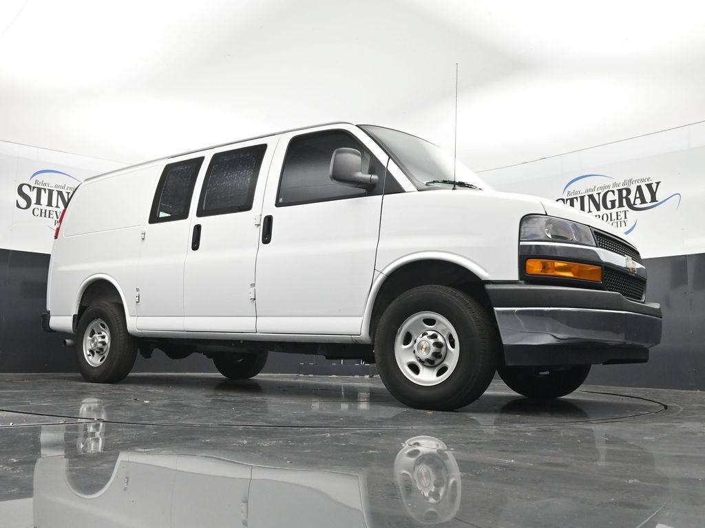 Certified 2025 Chevrolet Express 2500 w/ Driver Convenience Package RWD image 26