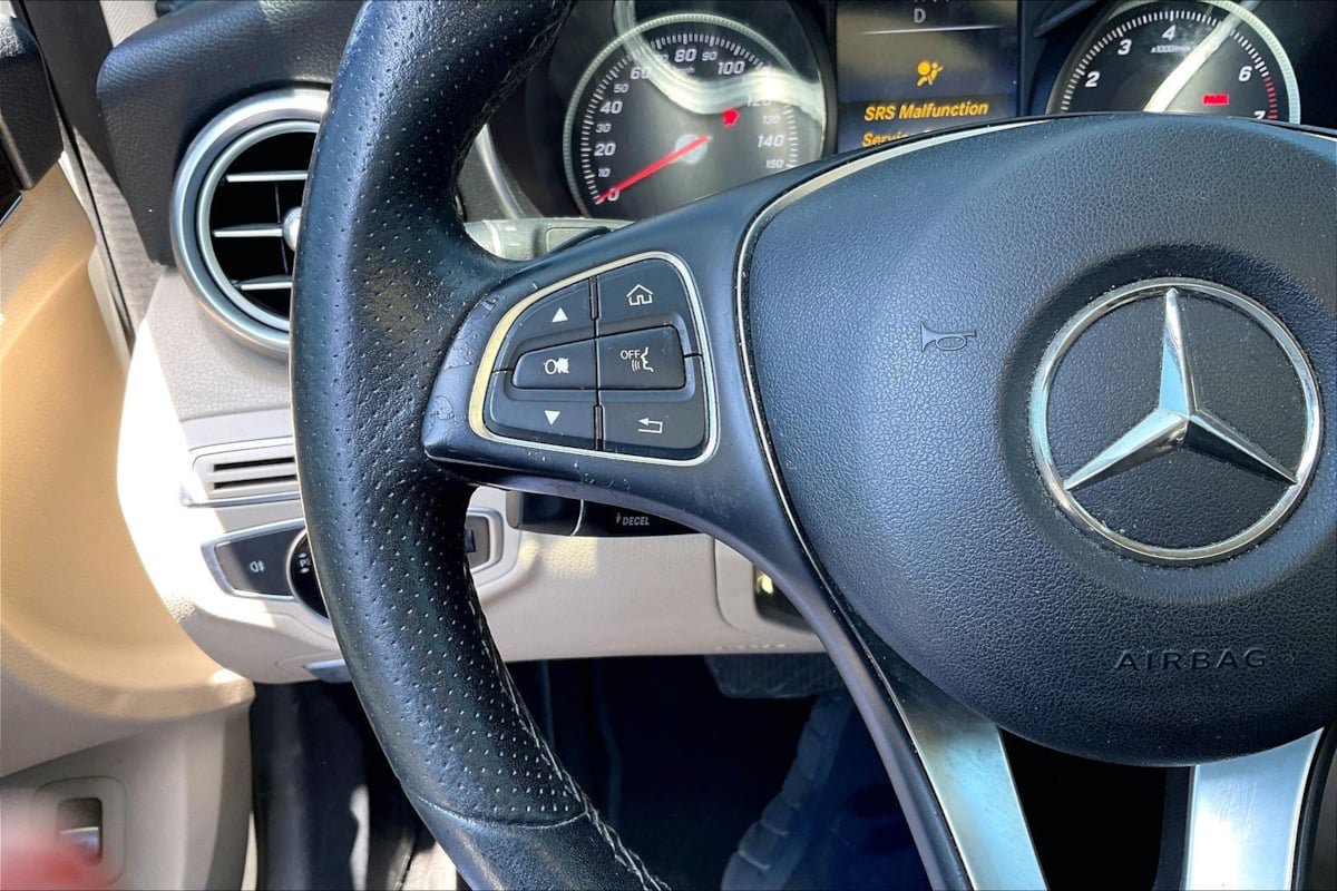 Used 2017 Mercedes-Benz C 300 Sedan image 18