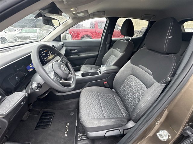 Certified 2025 Nissan Kicks SV image 11