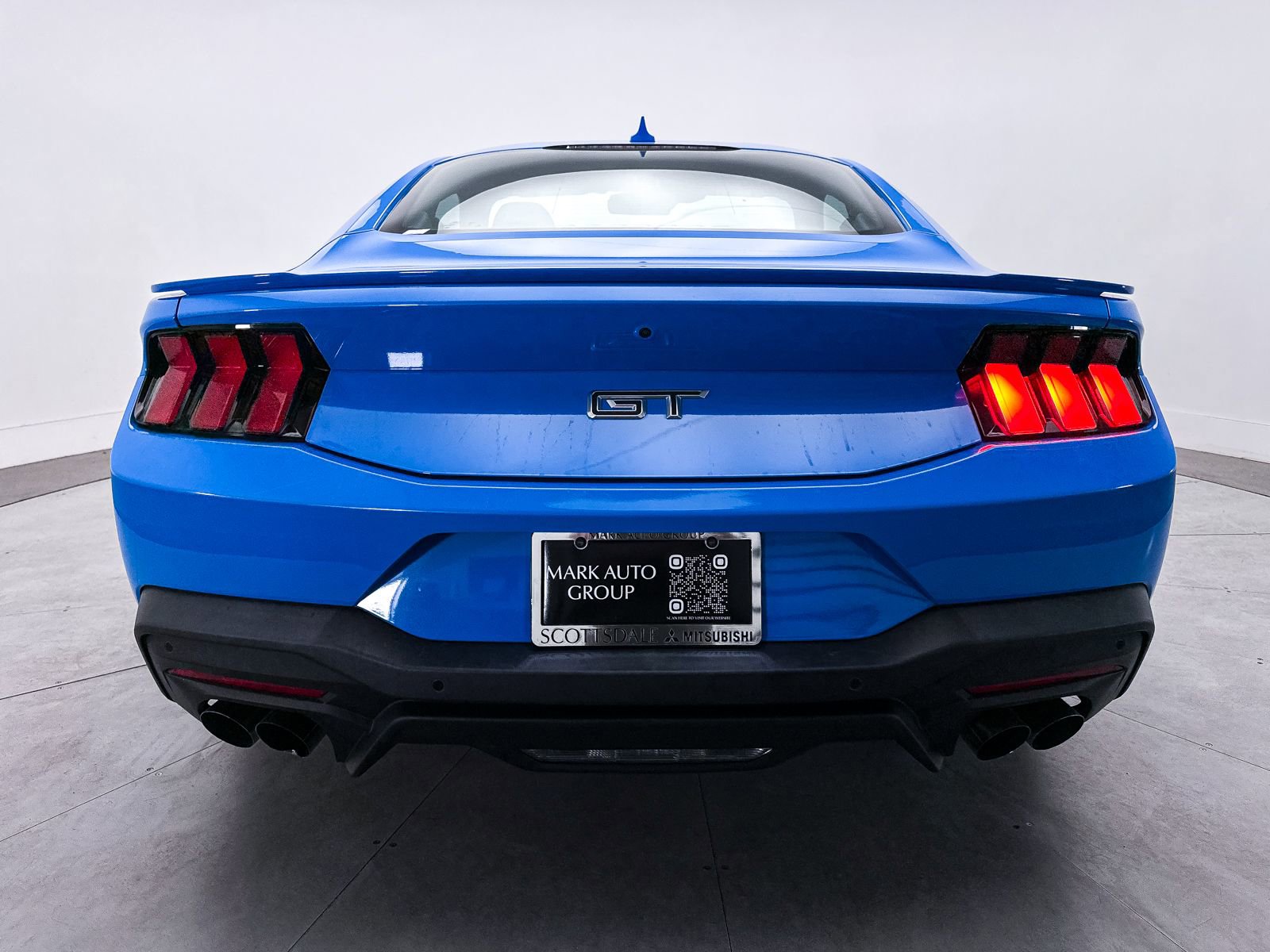 Used 2024 Ford Mustang GT RWD image 13