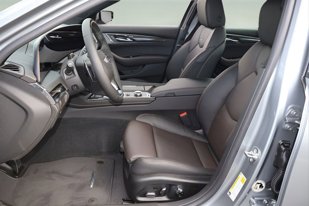 New 2026 Cadillac CT5 V w/ Technology Package AWD/4WD image 13