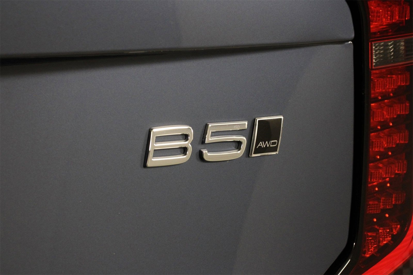 Certified 2025 Volvo XC90 B5 Core image 20