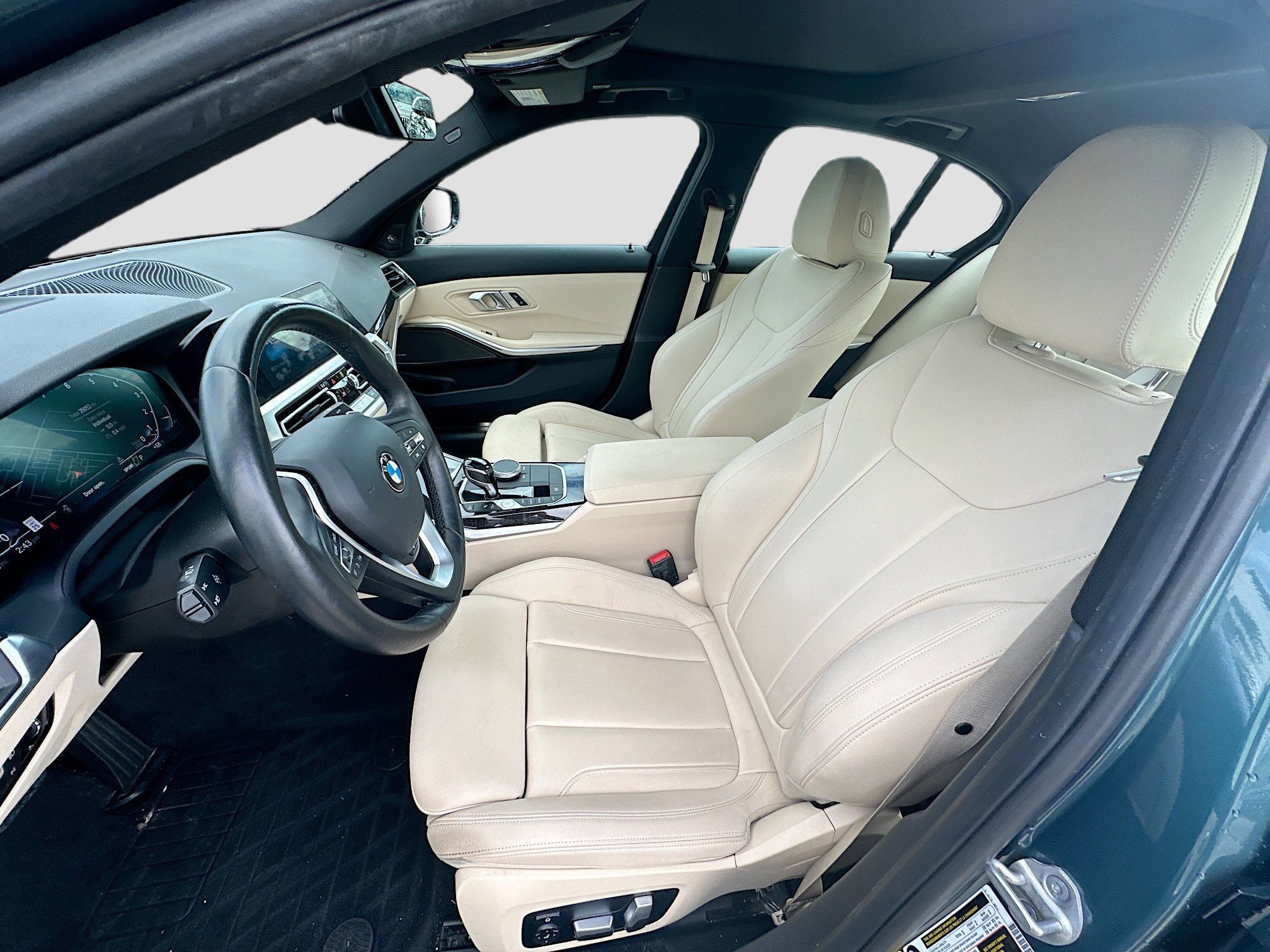 Used 2021 BMW 330i Sedan w/ Premium Package image 21