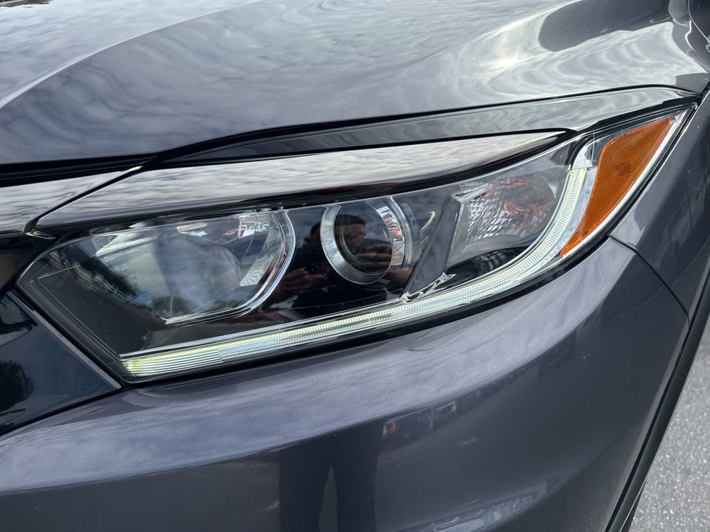 Used 2022 Honda HR-V Sport image 4