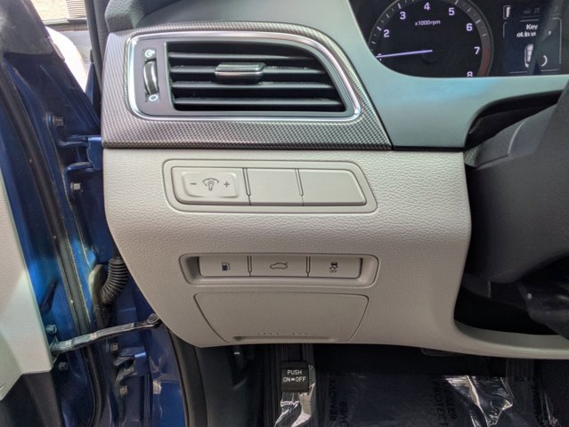 Used 2017 Hyundai Sonata Sport w/ Value Edition Package 02 FWD image 18