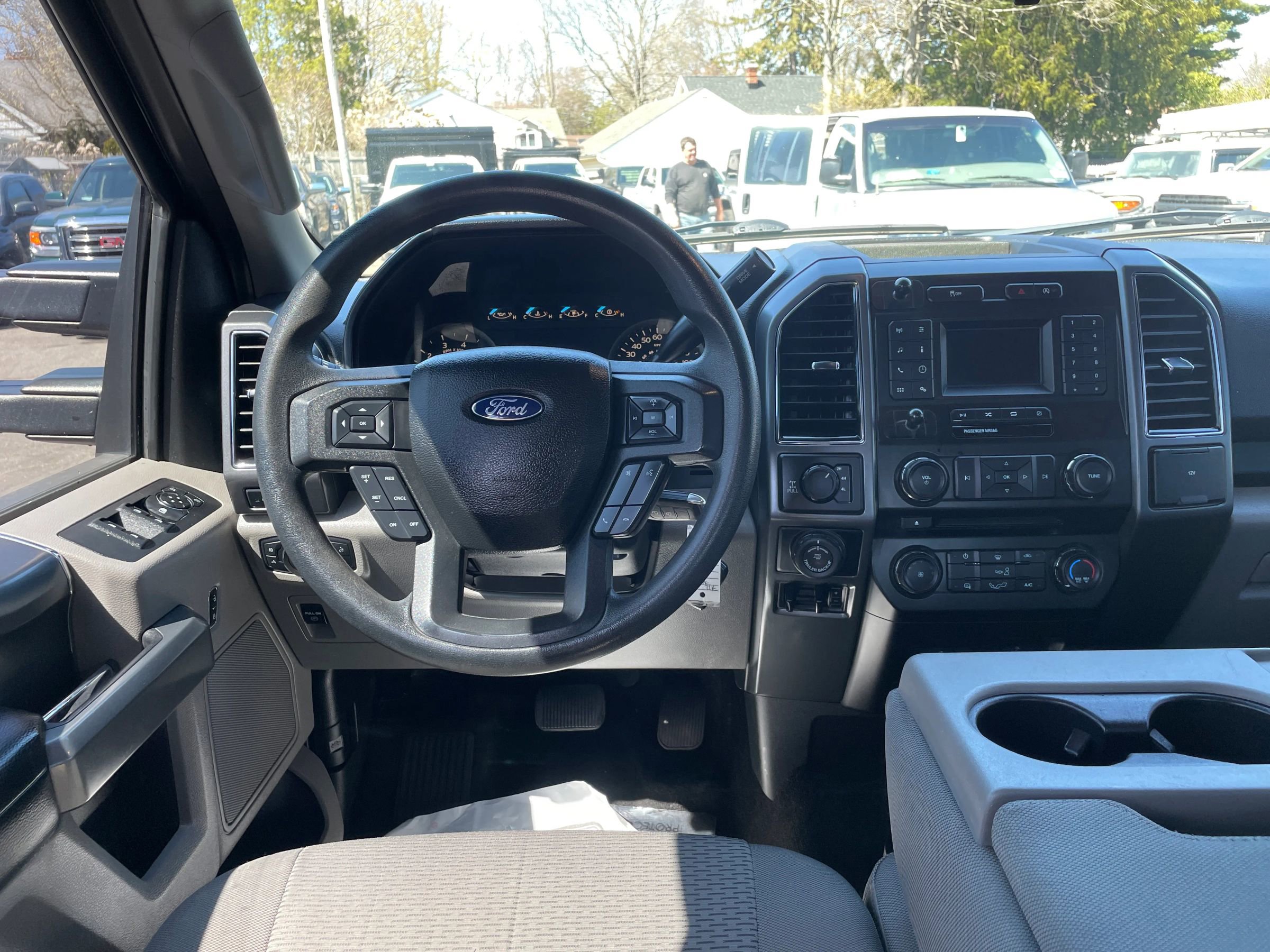 Used 2018 Ford F150 XLT w/ Max Trailer Tow Package image 10