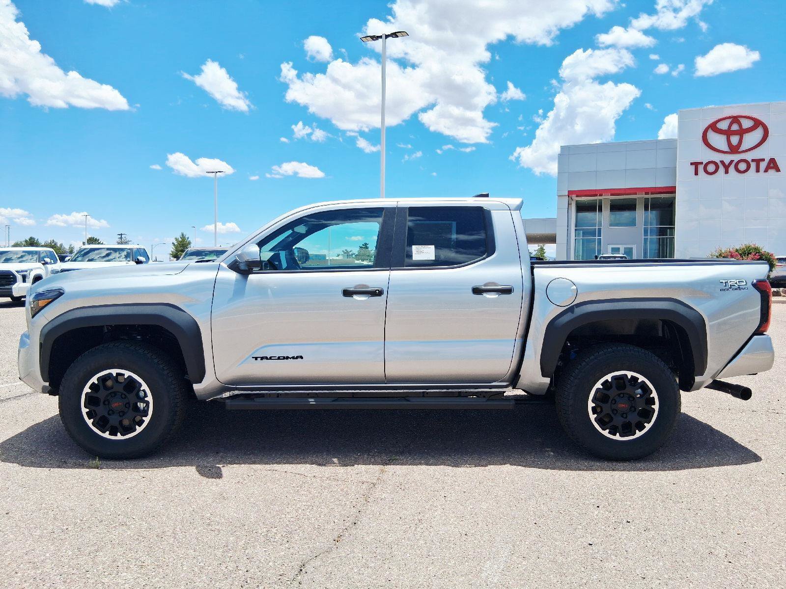 New 2026 Toyota Tacoma TRD Off-Road w/ TRD Off Road Premium Package AWD/4WD image 2