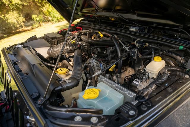 Used 2011 Jeep Wrangler Unlimited Sport image 27