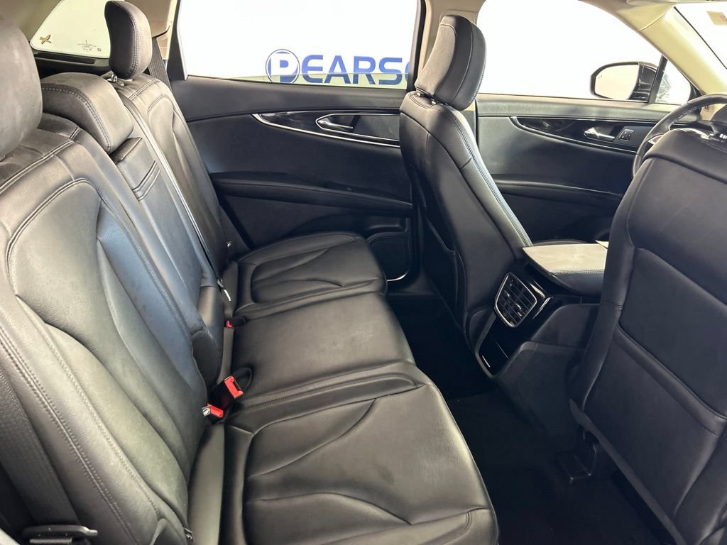 Used 2023 Lincoln Nautilus AWD w/ Premium Package image 21