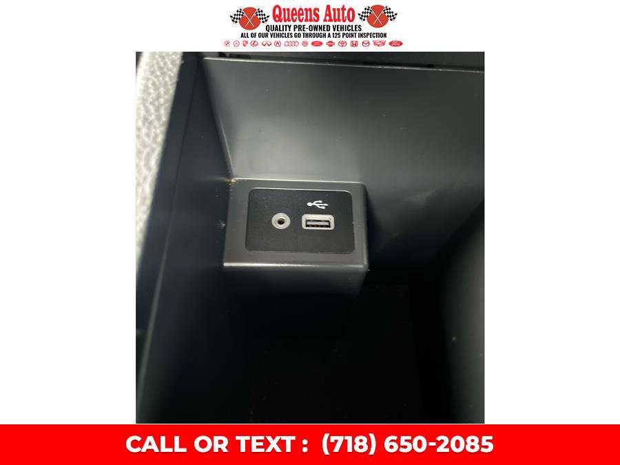 Used 2019 Nissan Sentra SR image 44