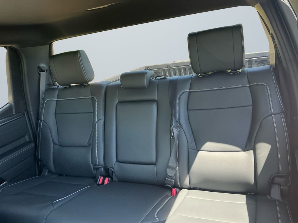 New 2026 Toyota Tundra Limited AWD/4WD image 14