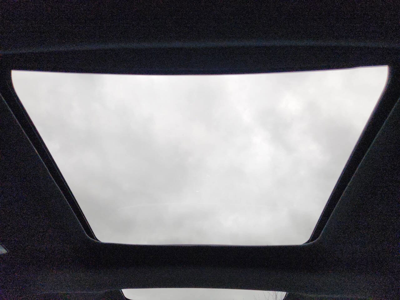 Used 2018 Ford Explorer Sport w/ Equipment Group 401A image 22