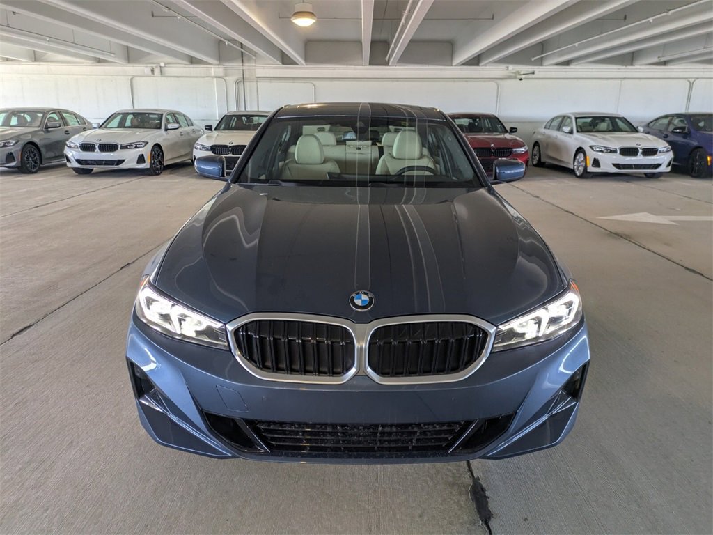 New 2026 BMW 330i Sedan video 2