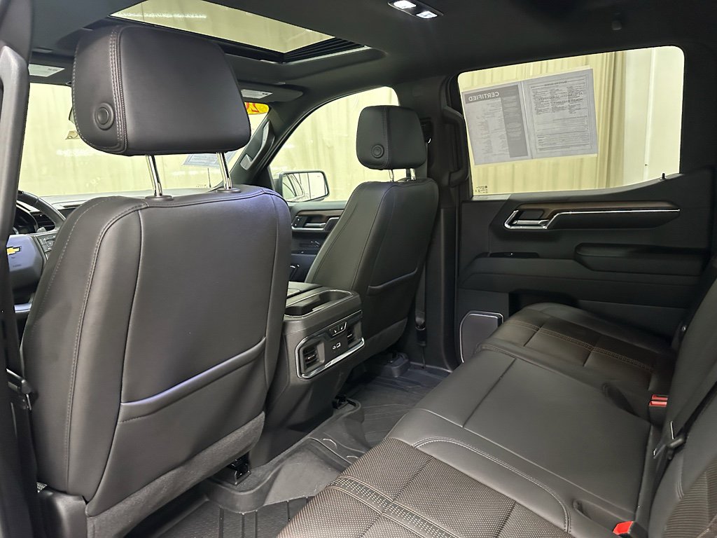 Certified 2024 Chevrolet Silverado 1500 High Country image 15
