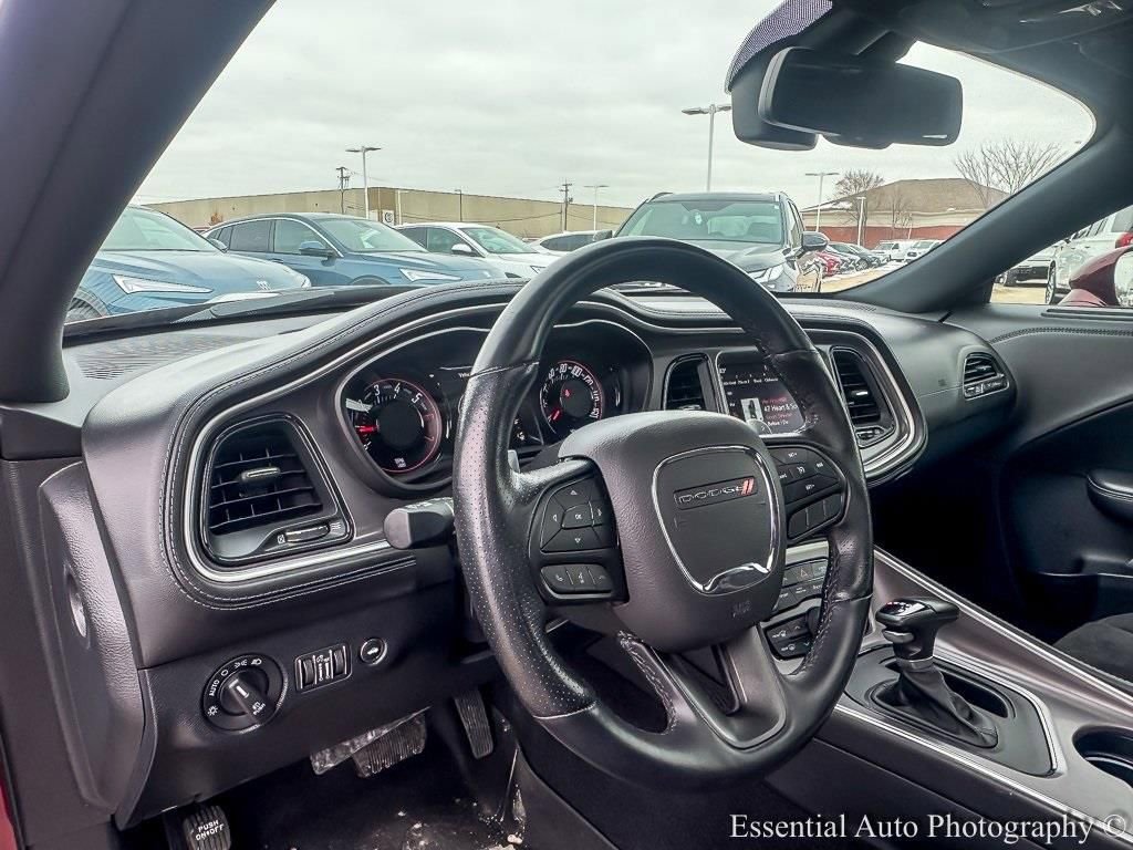 Used 2022 Dodge Challenger R/T w/ Plus Package image 10