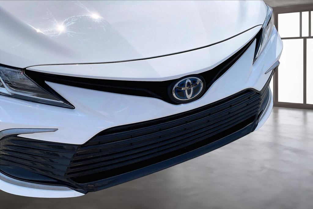 Used 2021 Toyota Camry LE w/ Audio Upgrade Package FWD image 32