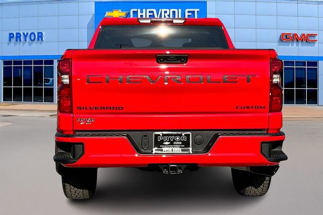 New 2026 Chevrolet Silverado 1500 Custom w/ Turbomax Blackout Package image 4