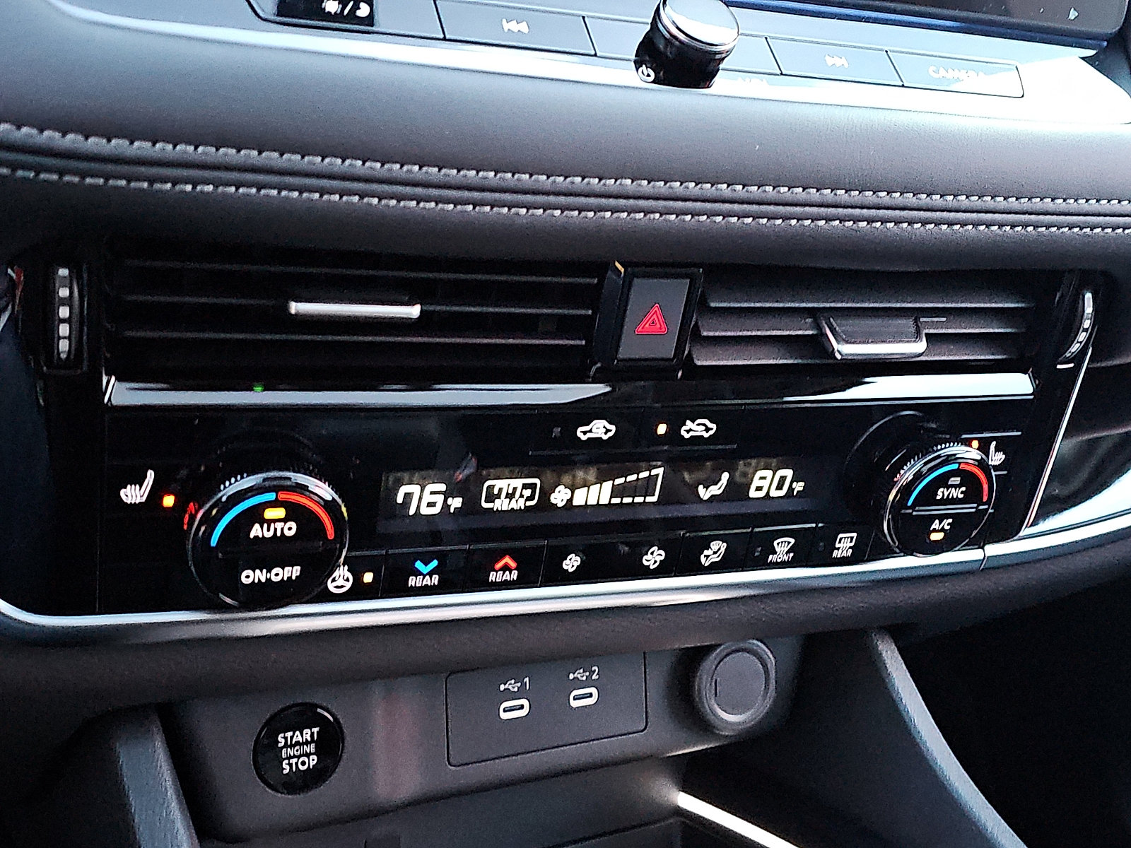 Used 2025 Nissan Rogue SL w/ Tech Package AWD/4WD image 18
