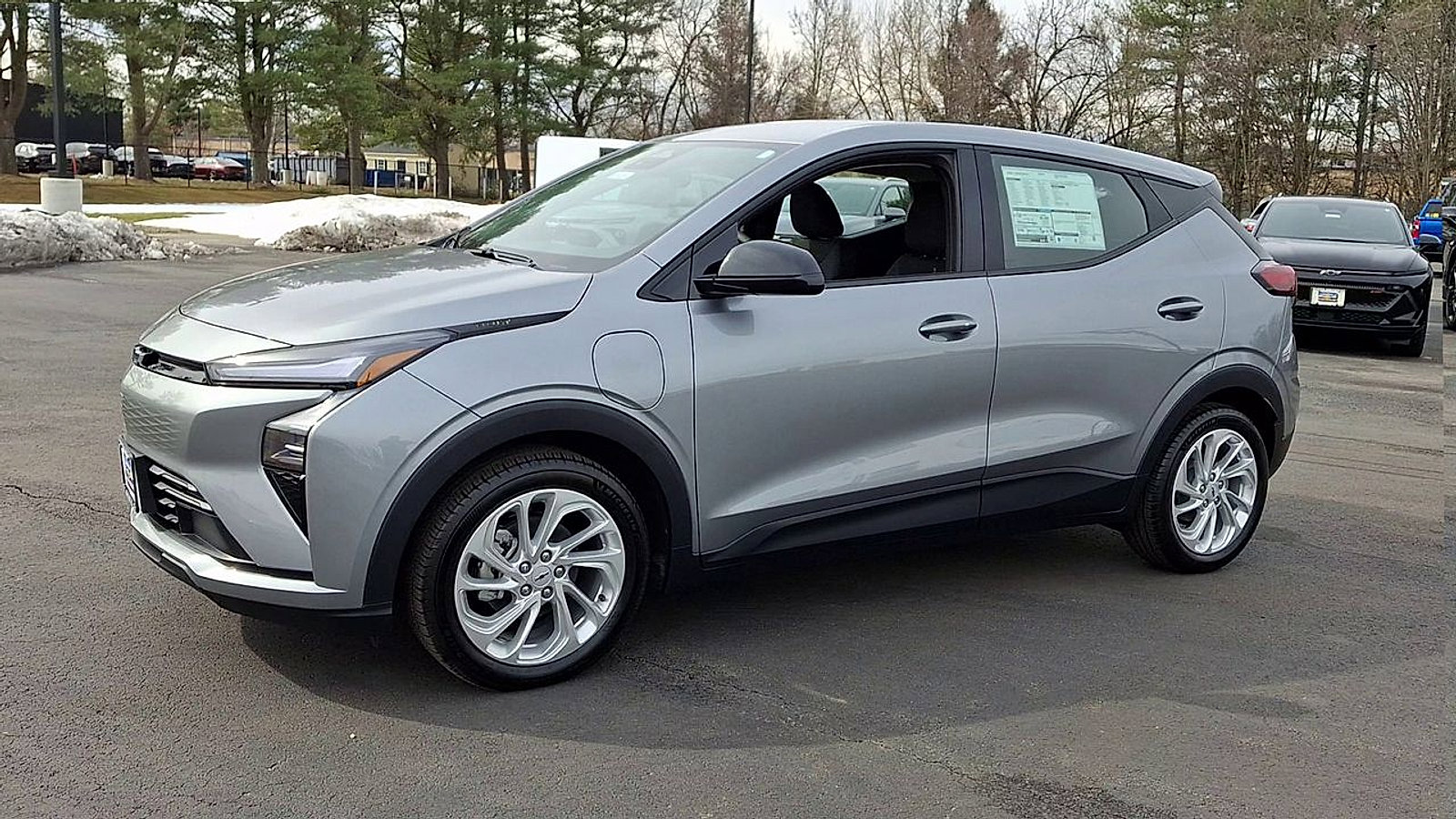 New 2027 Chevrolet Bolt LT w/ Comfort Package image 7