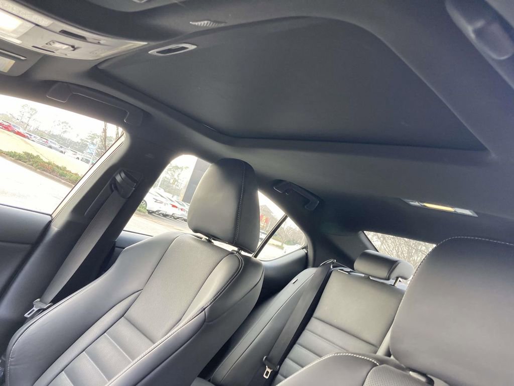 Used 2022 Lexus IS 350 F Sport w/ Navigation Package image 12