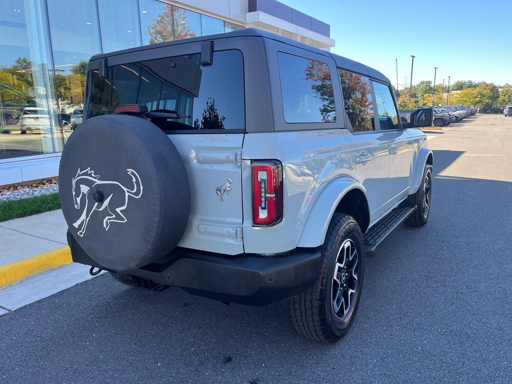 Certified 2023 Ford Bronco Outer Banks AWD/4WD image 9