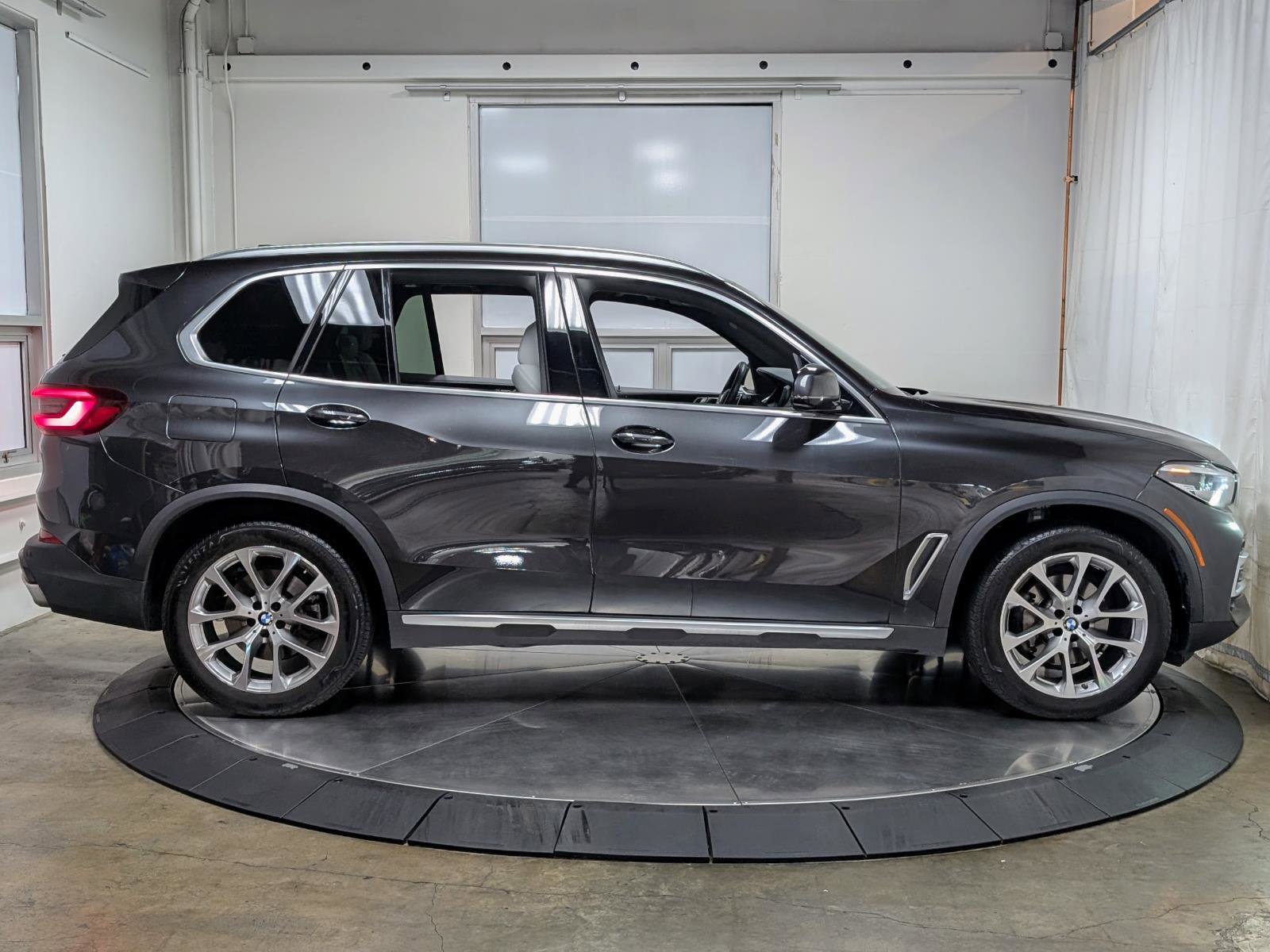 Used 2023 BMW X5 xDrive40i image 10