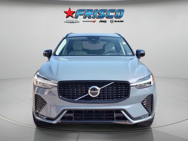 Used 2023 Volvo XC60 B5 Plus w/ Protection Package FWD image 2