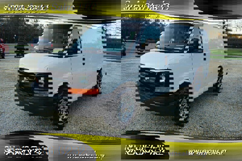 Used 2010 Chevrolet Express 1500 image 6