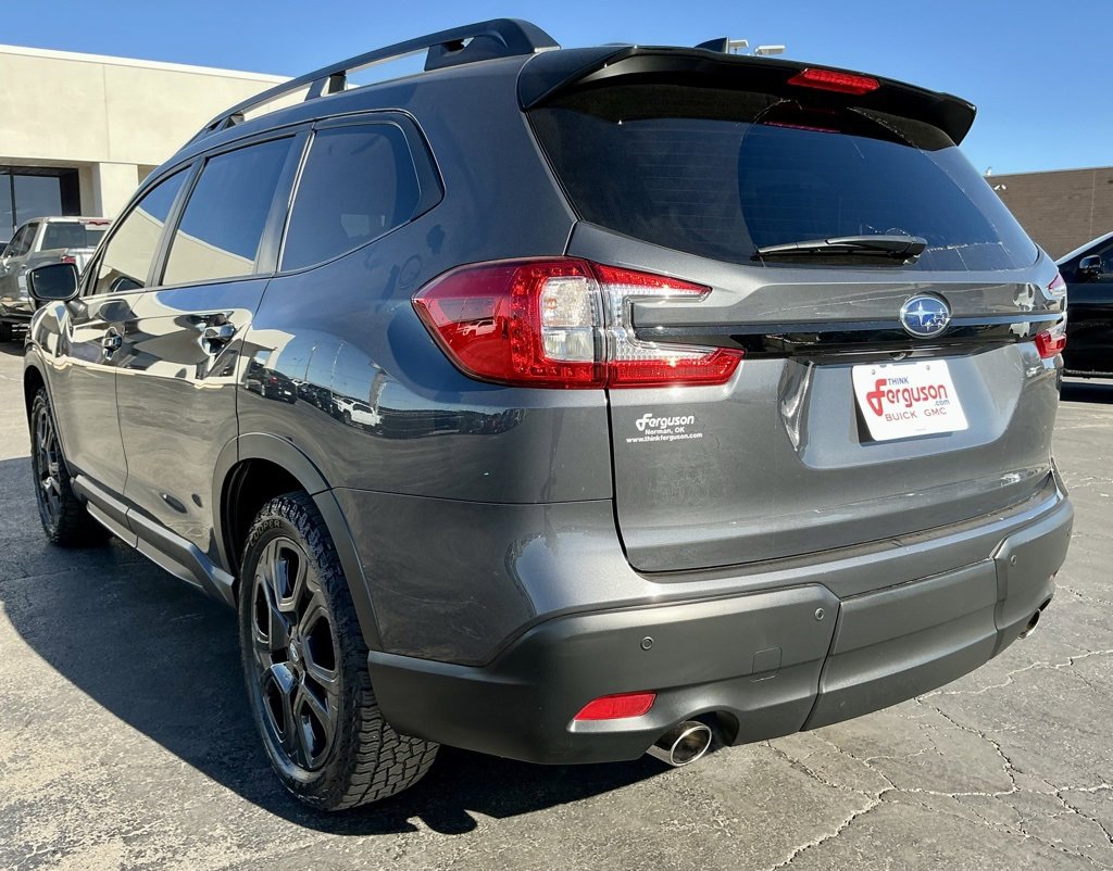 Used 2023 Subaru Ascent Onyx Edition image 13
