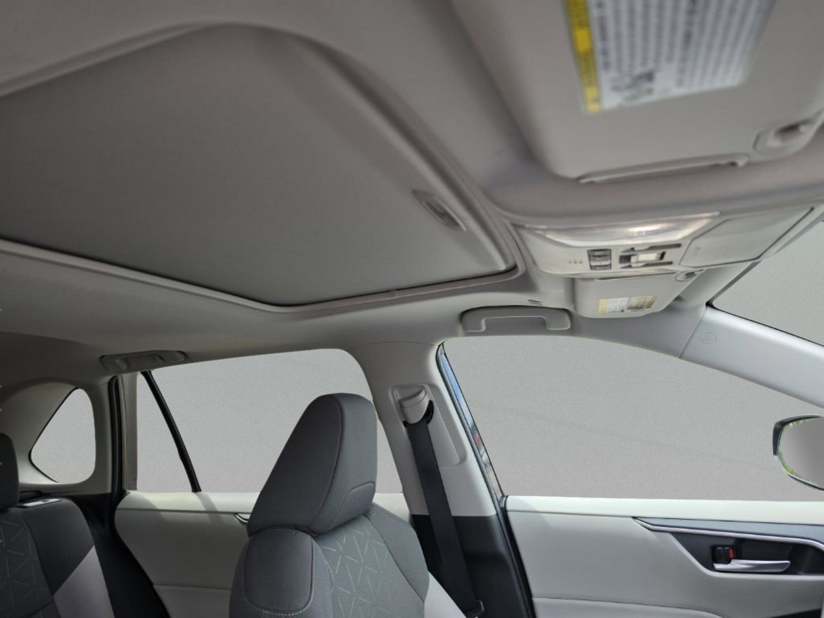 Used 2025 Toyota RAV4 XLE w/ Convenience Package FWD image 35
