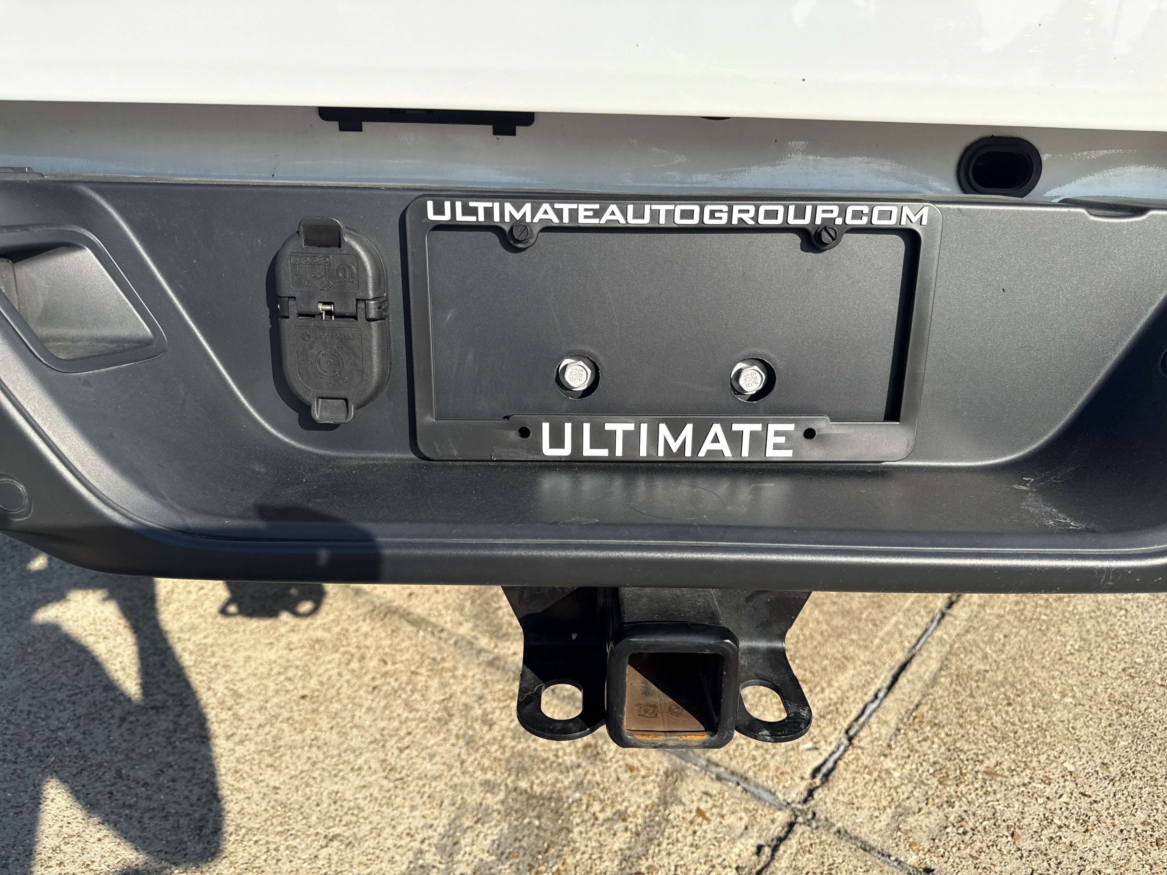 Used 2024 Jeep Gladiator Mojave w/ Safety Group image 7