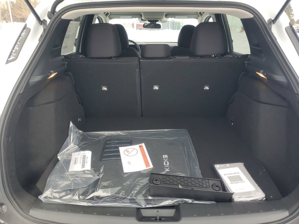 New 2026 Nissan Kicks SV w/ Cold Weather Package AWD/4WD image 8