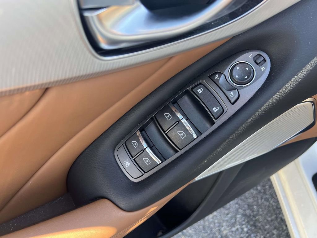 Used 2023 INFINITI Q50 Luxe w/ Cargo Package image 16