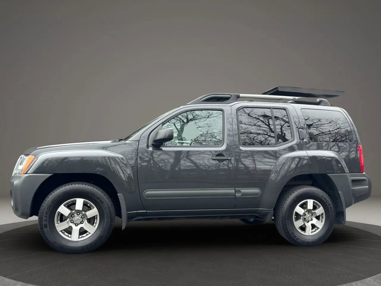 Used 2013 Nissan Xterra PRO-4X w/ Pro-4x Leather Pkg AWD/4WD image 9