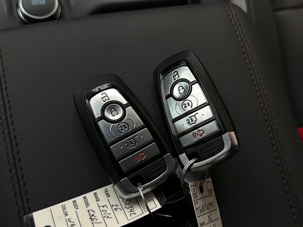New 2026 Ford Explorer Active w/ Active Comfort Package RWD image 24