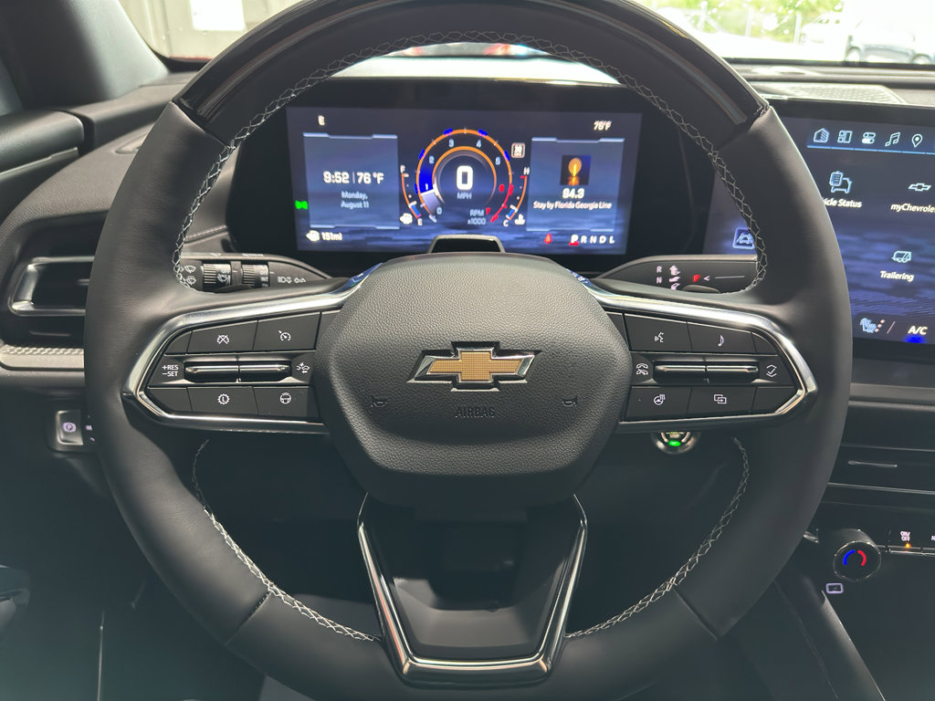 New 2026 Chevrolet Traverse LT w/ Enhanced Driving Package image 9